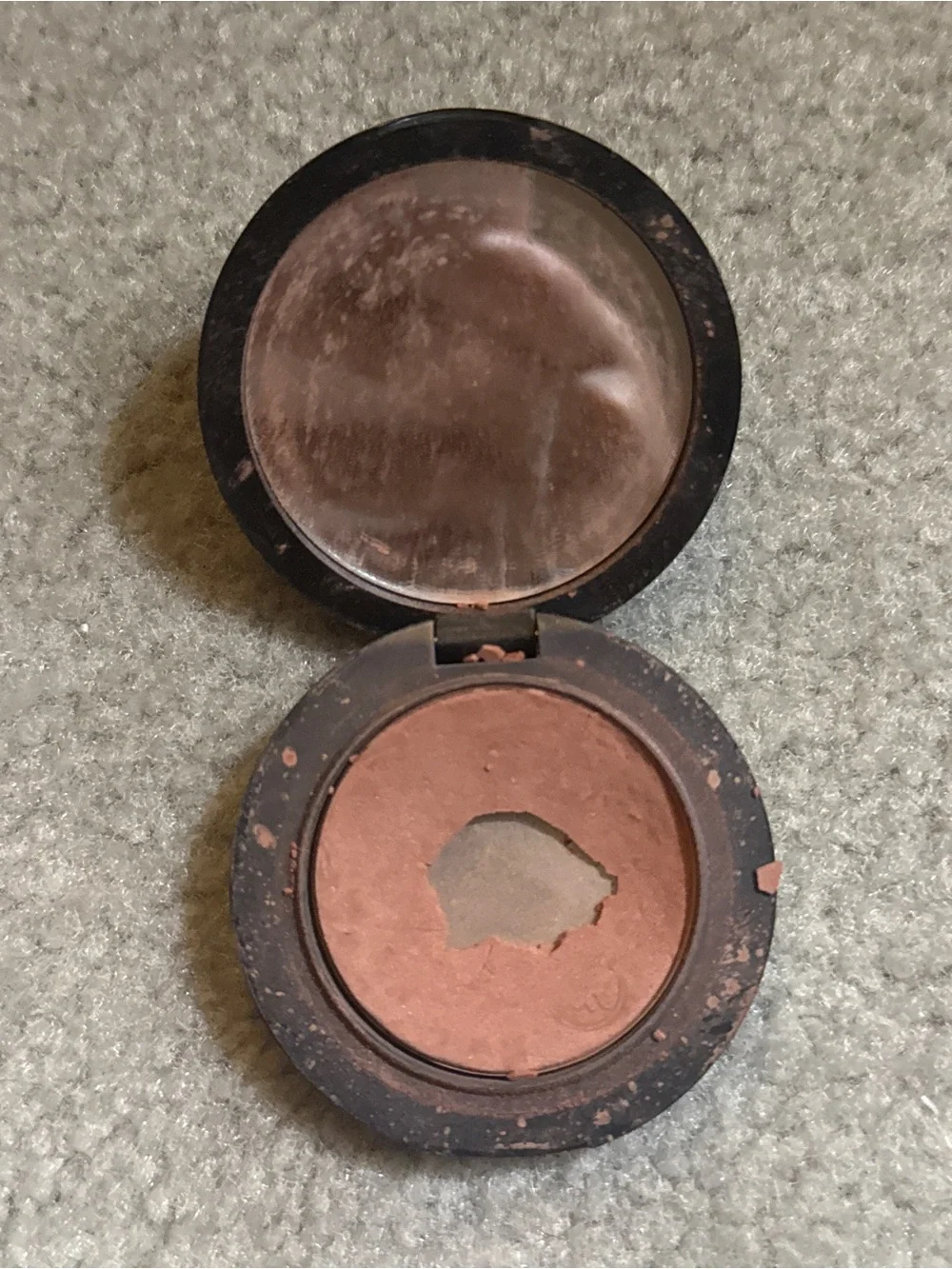 Rouge Helium Matte Blush - Warm Peach